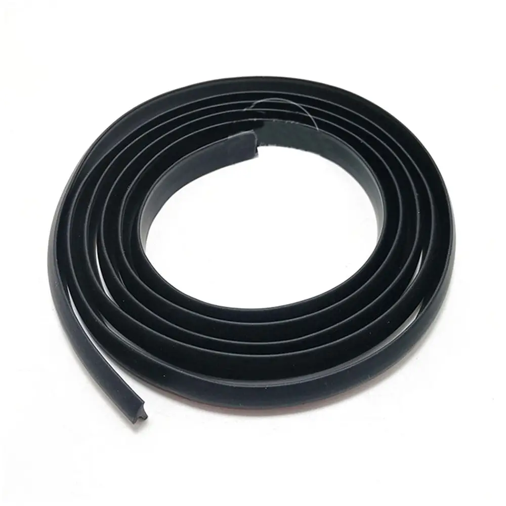Buy MAXCOOL flare rubber seal trim for Toyota Landcruiser 80 Series FJ80 HDJ80 durable black flexible strip Products On Sale
